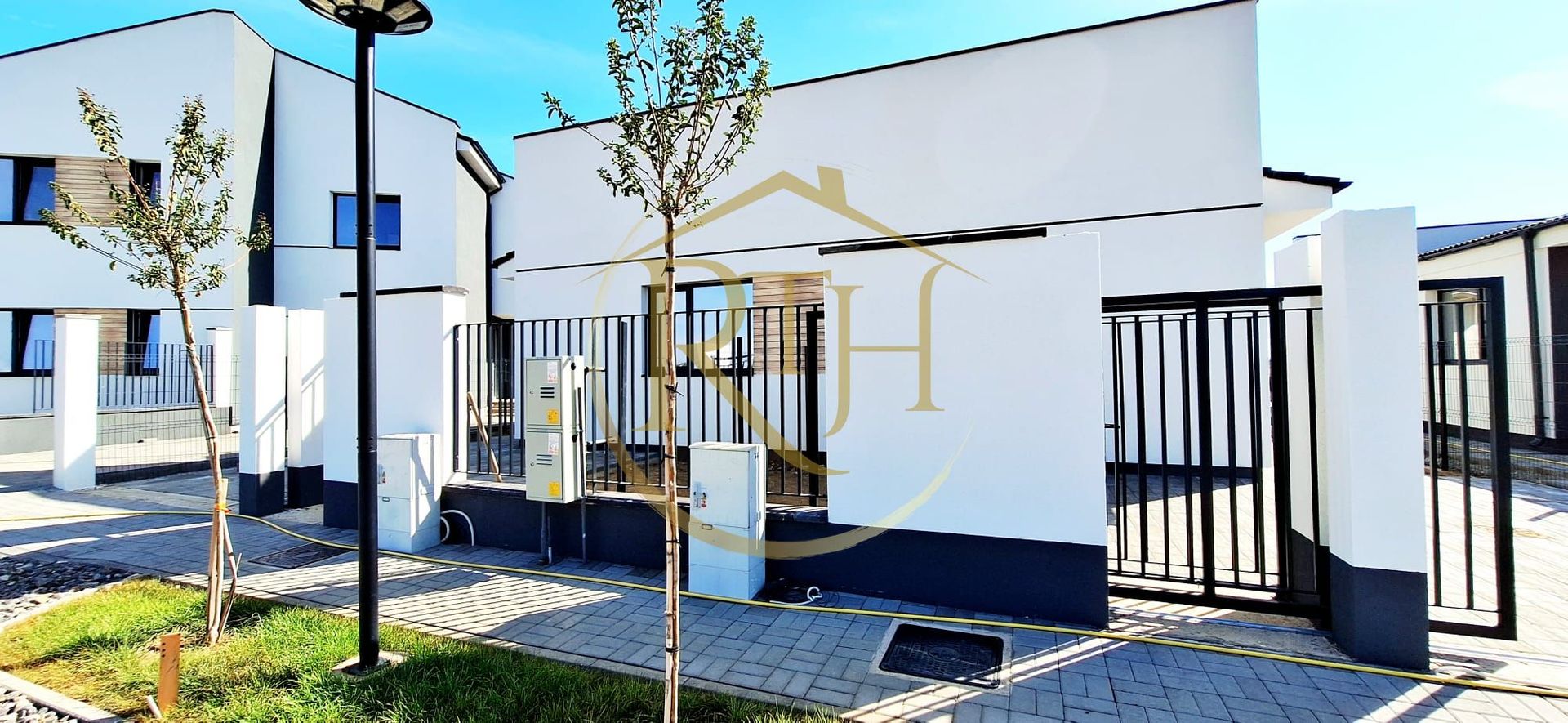 Duplexuri noi si moderne de vanzare in Mosnita Noua! - Poză 1