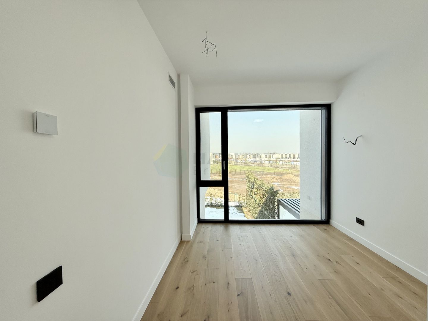 Vila tip duplex in Amber Forest, langa padure - Poză 7