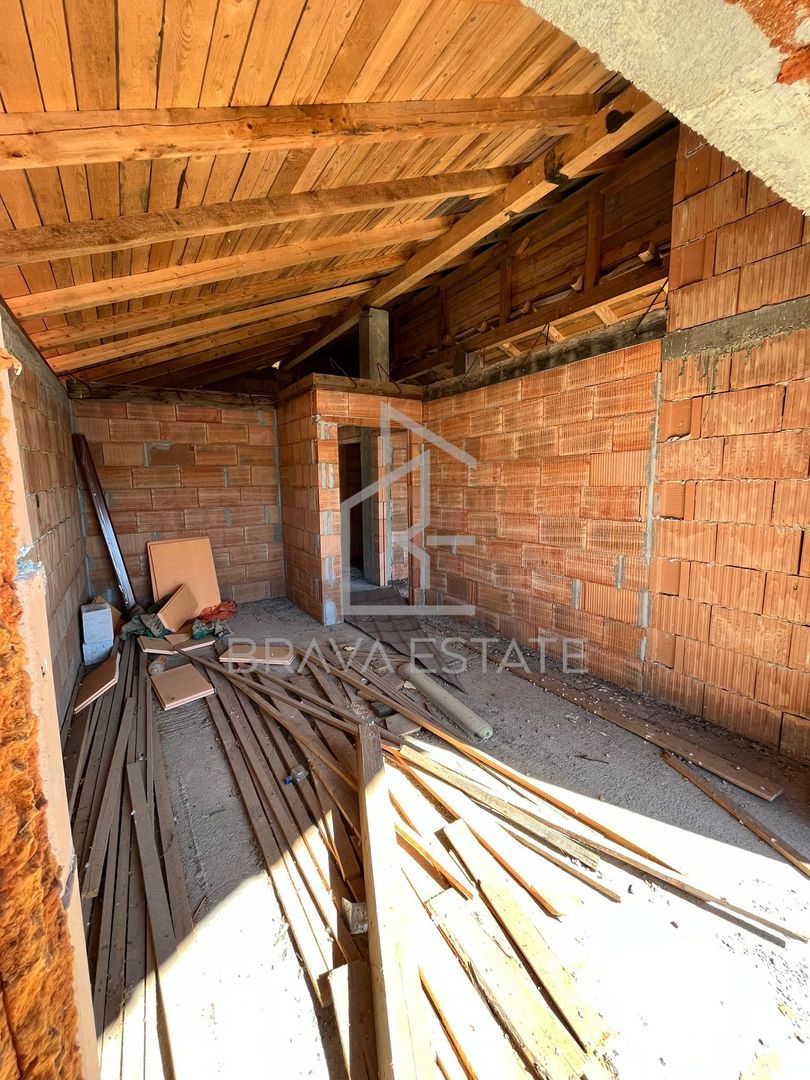 Oportunitate investitie casa la 20 km de centru orasului Cluj-Napoca - Poză 11