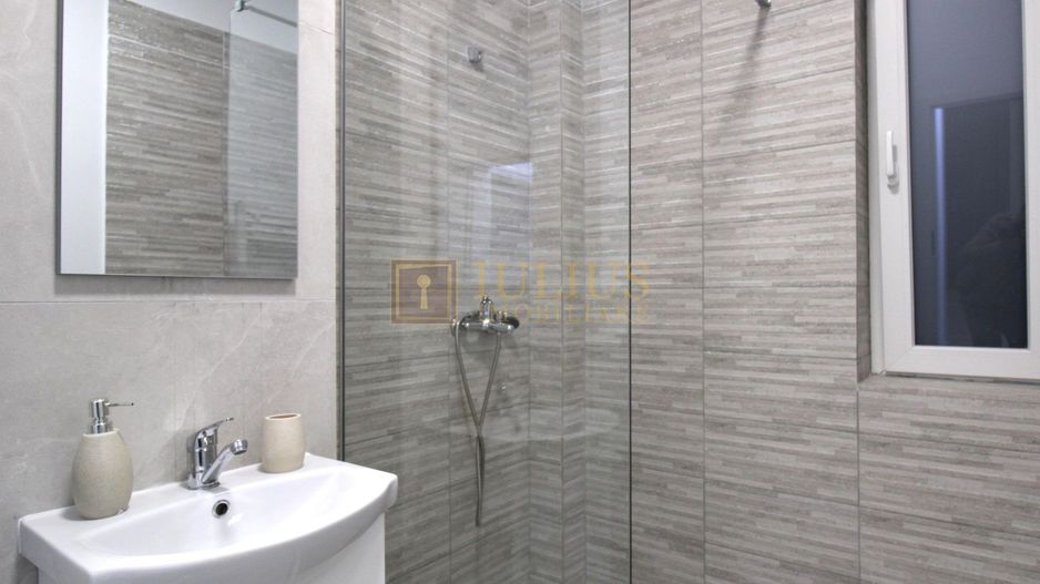 Exterior sud-Braytim. Parter cu terasa; la prima inchiriere. - Poză 17