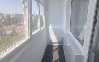 Apartament cu 4 camere in Politehnica - Poză 10