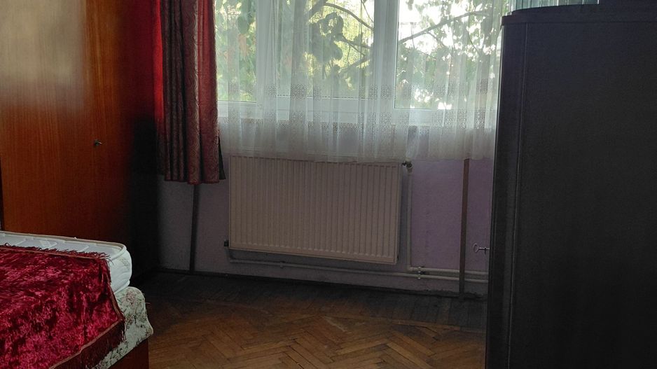 Aprtament 2 cam, Tig 1,et 3 si  un garaj mare langa bloc - Poză 6