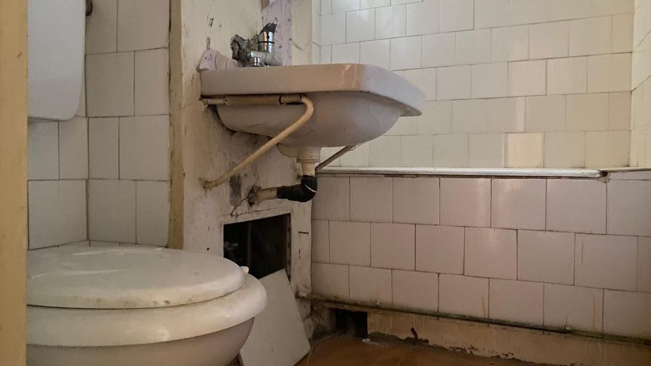 Vanzare apartament cu 3 camere în Micro 6  zonă căutată din Târgoviste - Poză 11