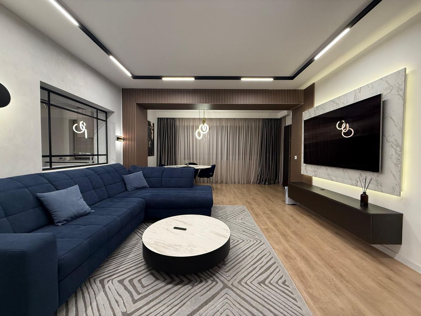 HIGH-CLASS 4 rooms apartment for rent | PIPERA OMV - Poză 1