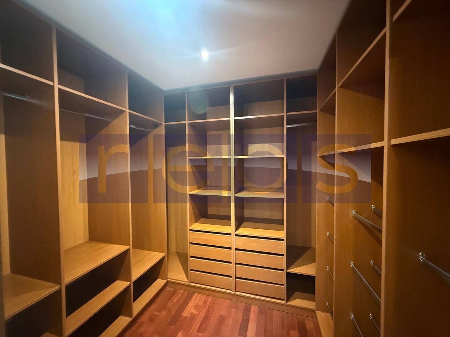 INCHIRIERE SOS NORDULUI | 3 CAMERE | CURTE PROPRIE | 155 MP | - Poză 13