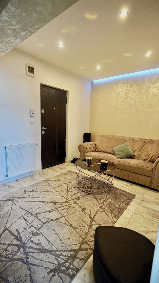 Apartament modern cu 2 camere în Codlea – complet renovat! - Poză 1