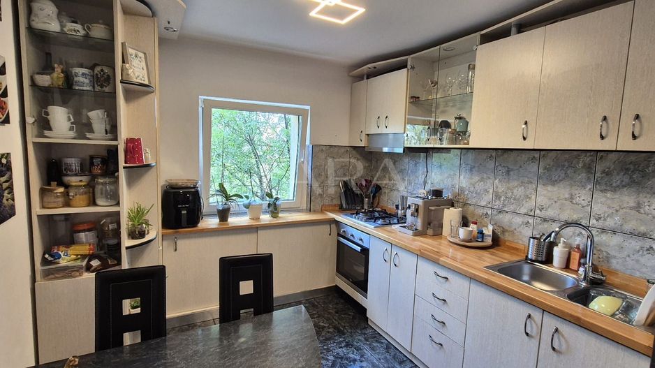 Vanzare apartament 4 camere, zona Kaufland, Marasti. - Poză 2