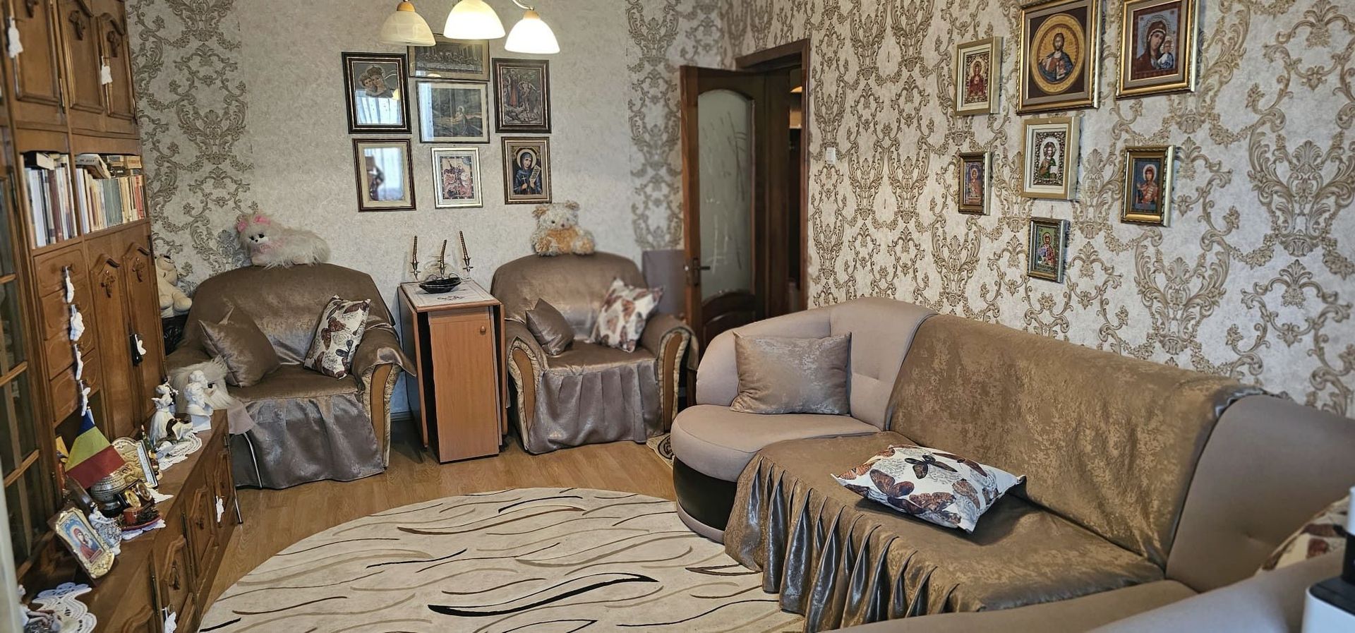 Apartament 2 camere de vanzare, IC Frimu, 57 mp, 2 balcoane, etaj 3/4 - Poză 3