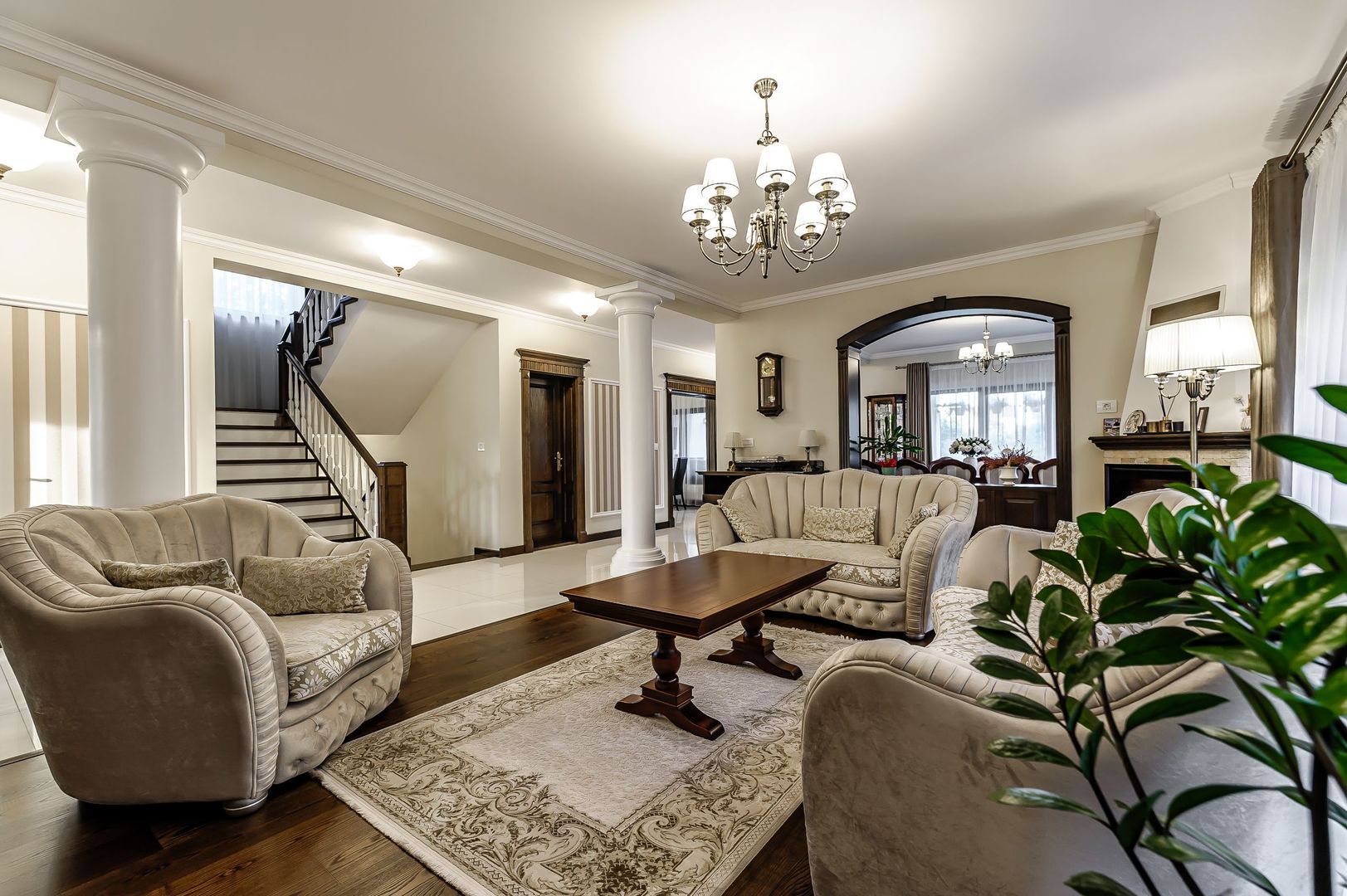 PRET NOU!!!   Vilă de Lux în Grădiște - Poză 1