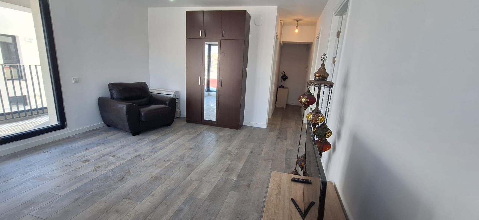 Apartament 2 camere Sos. Chitilei Colosseum - Ariei 12 - Poză 3