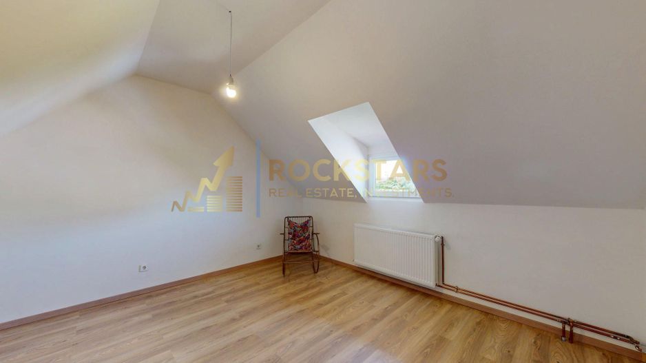 Spatiu Birouri | Mansarda in Vila | 2 Locuri Parcare | Zona Unirii - Poză 3