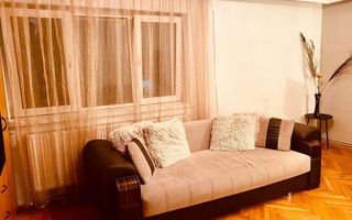 Apartament cu 2 camere, decomandat, balcon închis, zona Zorilor. - Poză 2