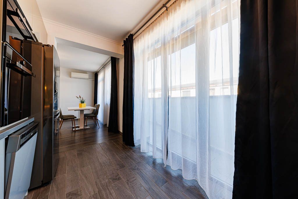 Apartament spatios, luminos,4 camere, zona Braytim, Comision 0 - Poză 12