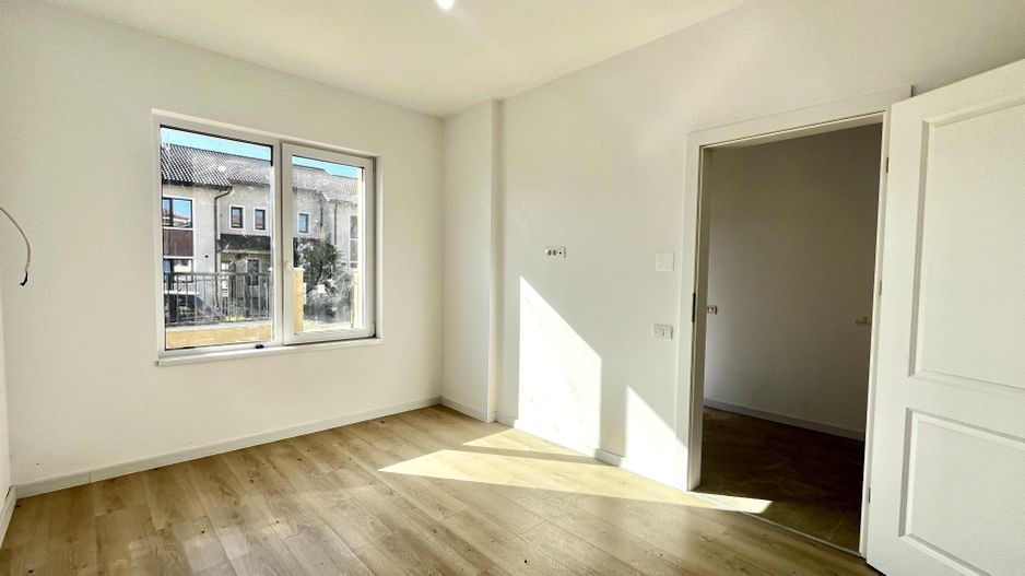 Duplex modern, separat prin camera tehnica, in Ghiroda - zona Primărie - Poză 9