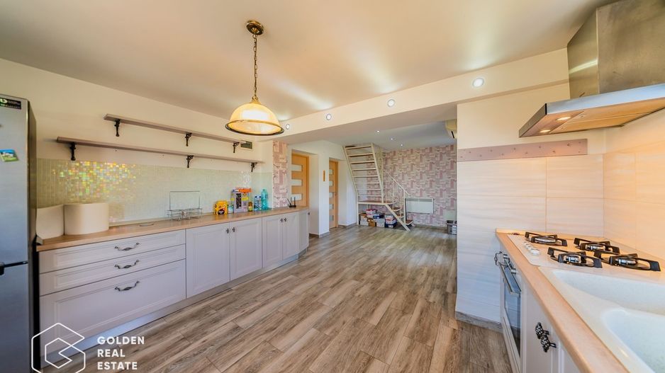 Casa cocheta cu 3 camere, în Bujac, comision 0% - Poză 5