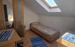 Apartament la casa cu 4 camere | Iosia | Oradea - Poză 12