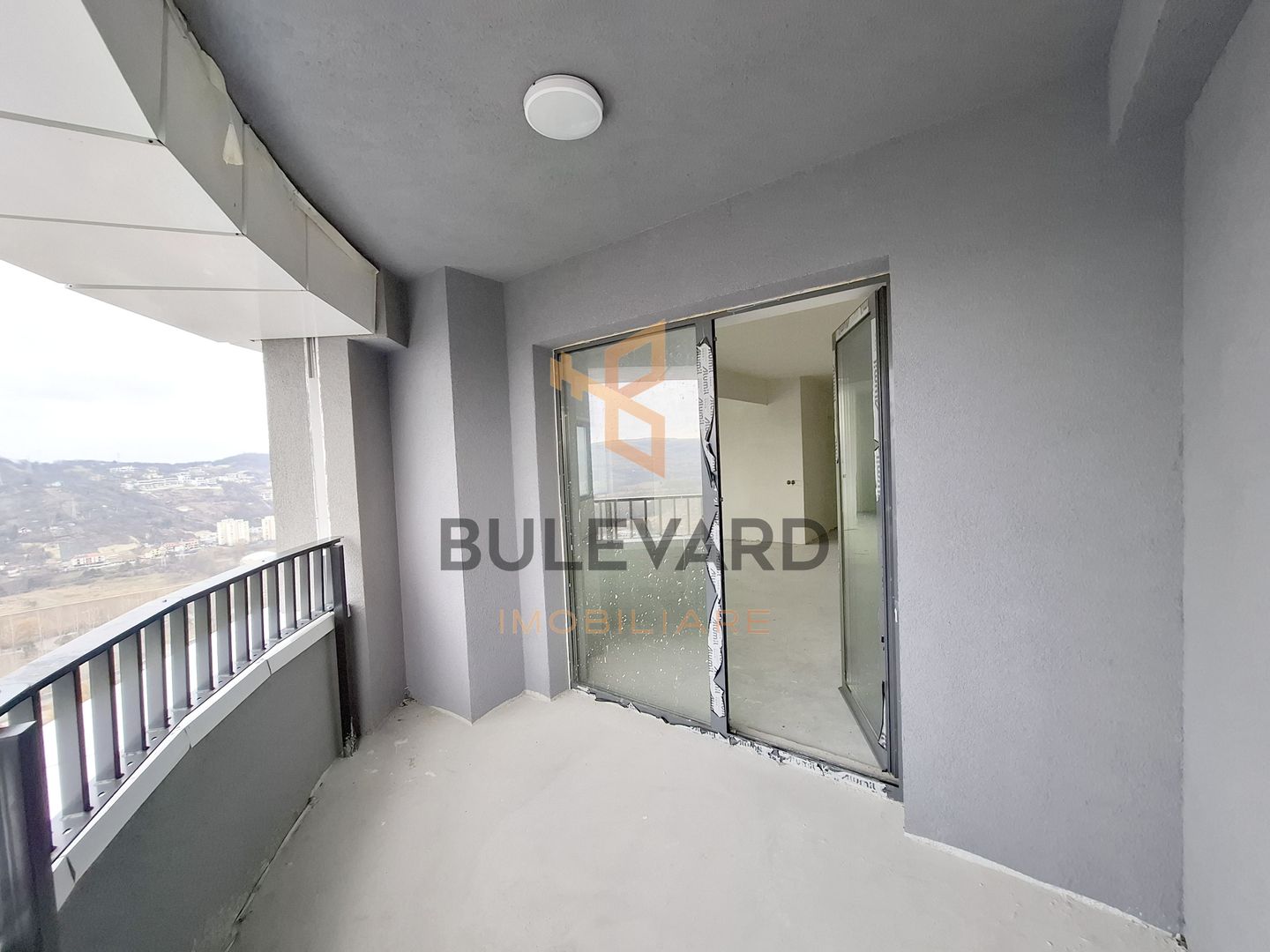 Penthouse 194 mp utili + 4 balcoane, view superb! - Poză 23