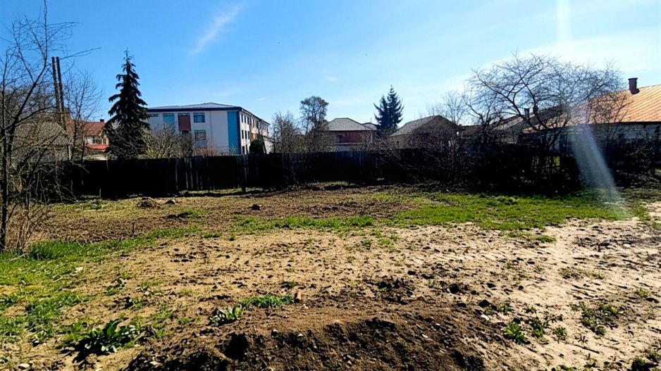 Teren Intravilan 732 MP | Itcani | Dublă Deschidere | Oportunitate - Poză 3