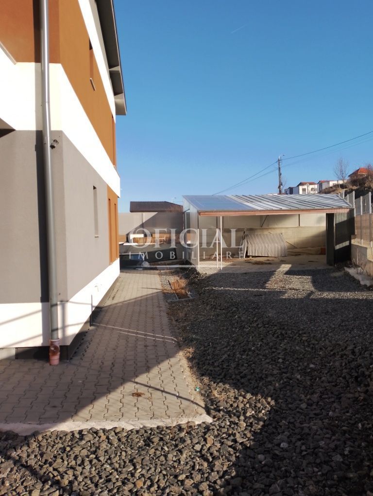 Casa tip duplex | 2 Parcari | Magnoliei | Floresti - Poză 3