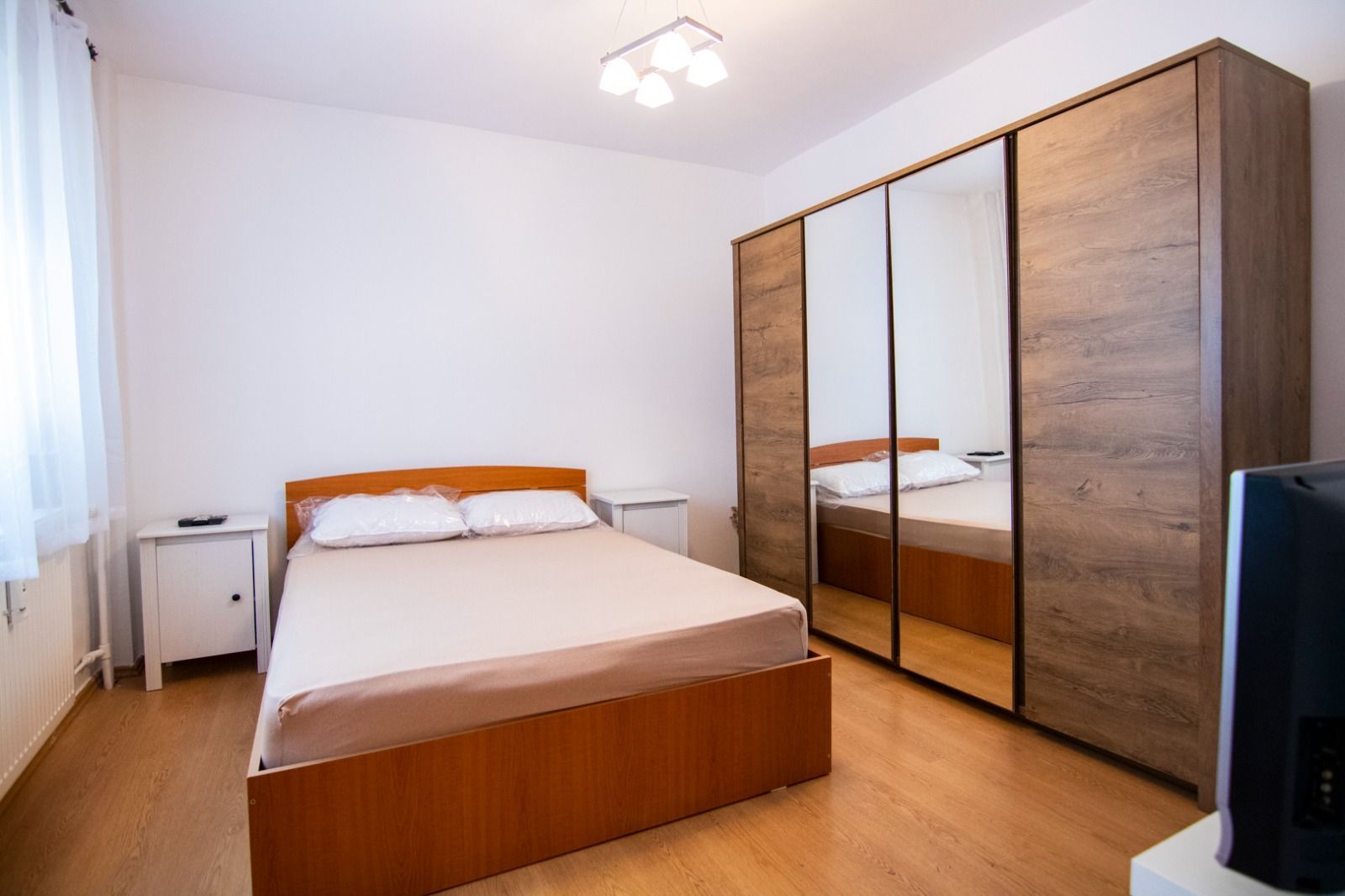 DE Inchirat 2 Camere, Mobilat si Utilat, Loc parcare, Drumul Taberei - Poză 5