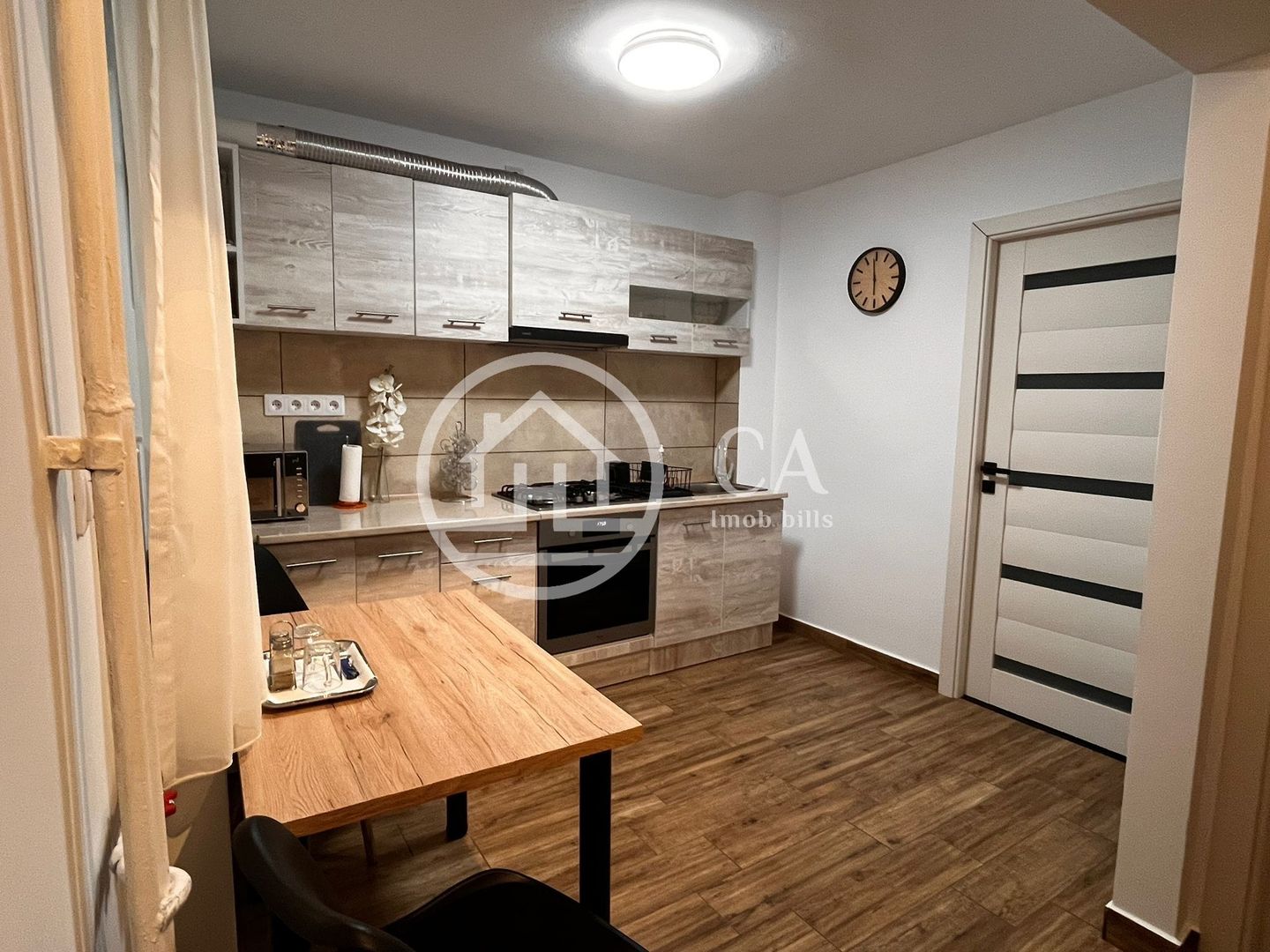 Apartament cu 2 camere de închiriat în zona Central, Oradea - Poză 4