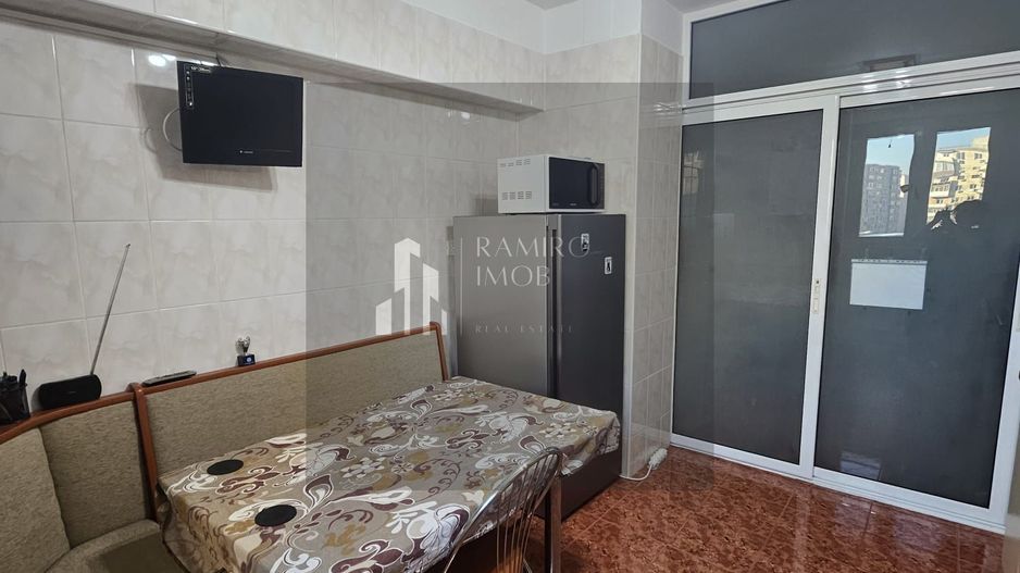 Apartament  3 camere 70 MP/ Sector 3/ METROU 1 DECEMBRIE 1918 - Poză 12