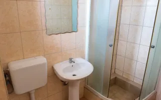 Imobil pretabil activitati diverse: clinica medicala/camin batrani/pensiune - Poză 38