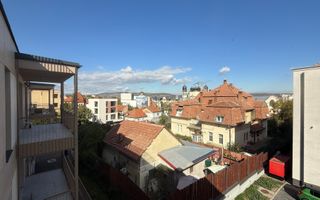 Apartament cu 3 camere 87 mp utili in zona centrala - Poză 9