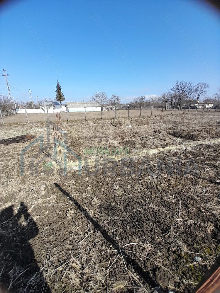 Loc de casă în Prisecani, comuna Popricani - Poză 5