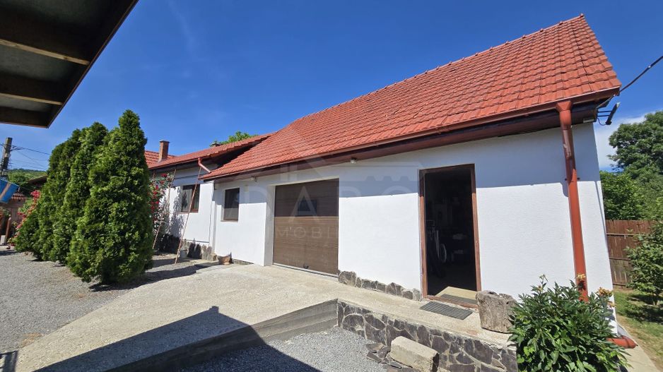 Casa in Livezeni , 140  mp utili , in centrul localitatii . - Poză 19