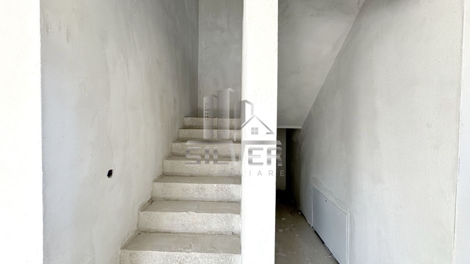 Case  tip duplex in zona centrala Gilau. - Poză 11