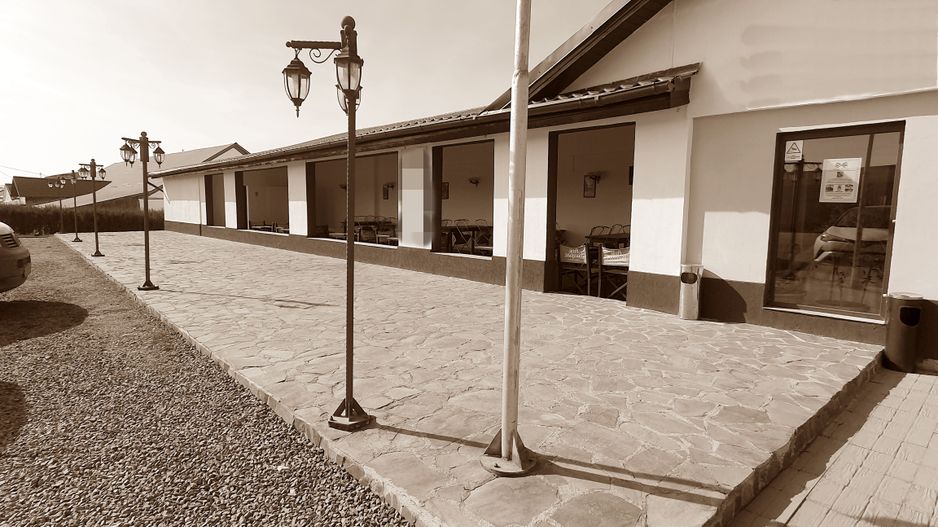 Afacere/Restaurant -Salon evenimente capacitate 600 persoane - Poză 1