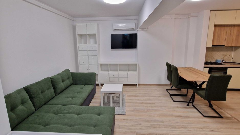 Inchiriere Ap. 2 camere - tip Studio (& loc parcare) / Metrou Berceni - Poză 3