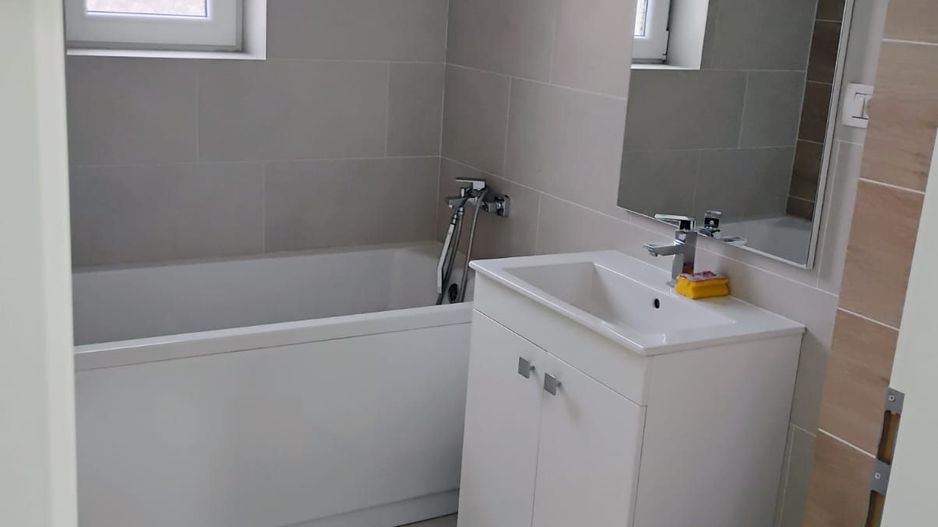 Braytim | 3 Camere | 2 Bai | Decomandat | Mobilat si Utilat - Poză 11