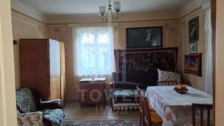 Casă tradițională de vânzare în Fântânele- vedere superba spre munti - Poză 7