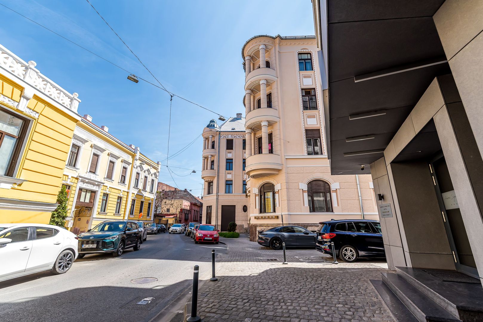 Apartament cu 2 camere în Palatul Bohuș - 0% COMISION - Poză 12
