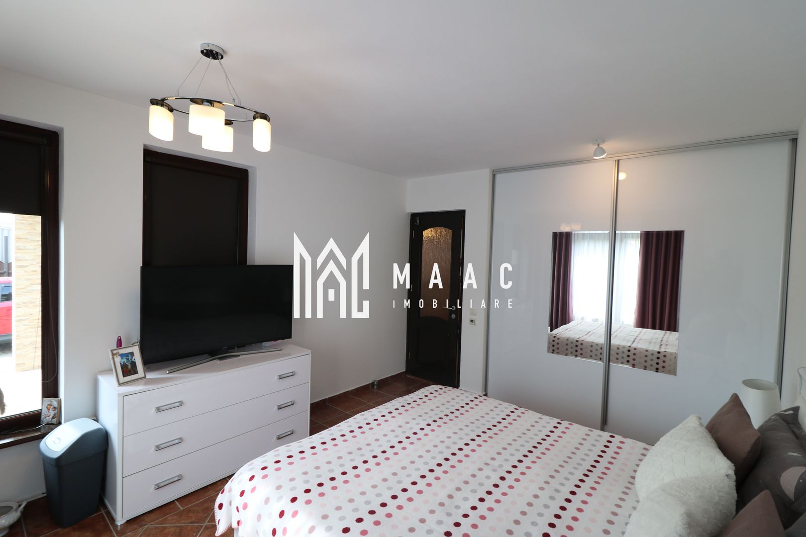 Casa 5 camere | Teren 520 mp  | 4 locuri parcare | Terasa 20 mp - Poză 3