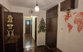 Apartament 3 camere - Poză 2