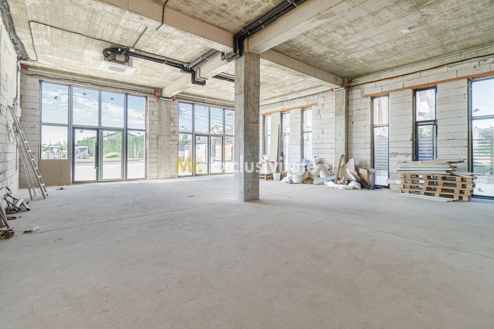 Spatiu comercial de la 14 euro de inchiriat Amber Forest Plaza - Poză 20