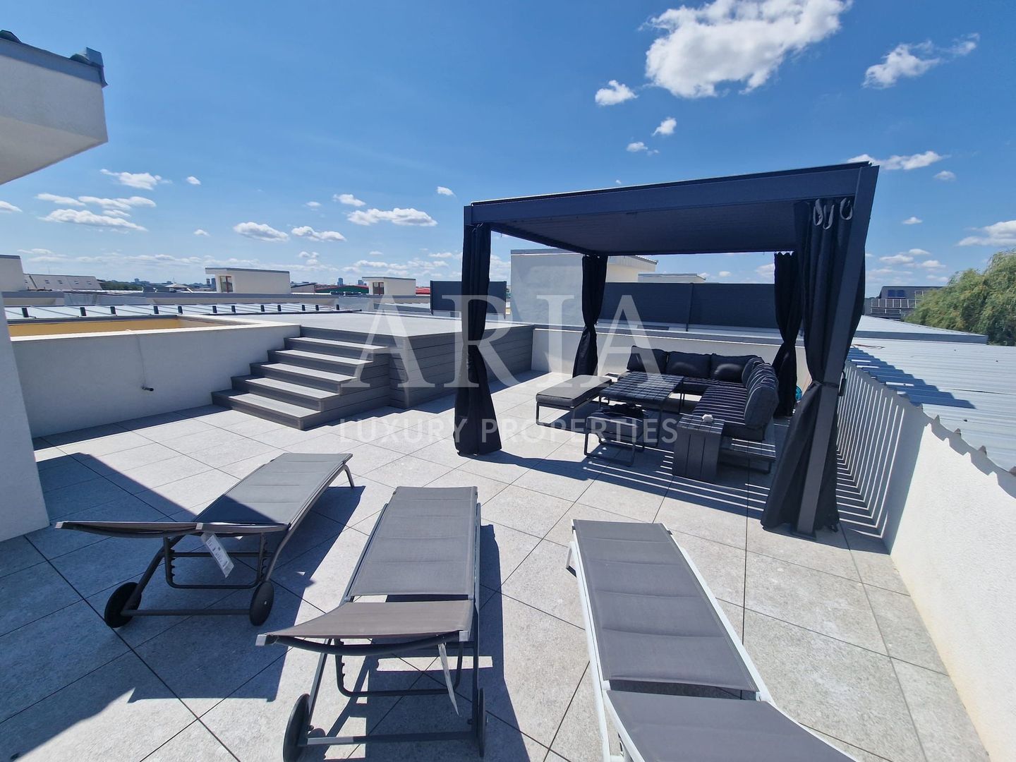 SMART VILLA - LUXURY GATED COMMUNITY -  POOL - - Poză 16