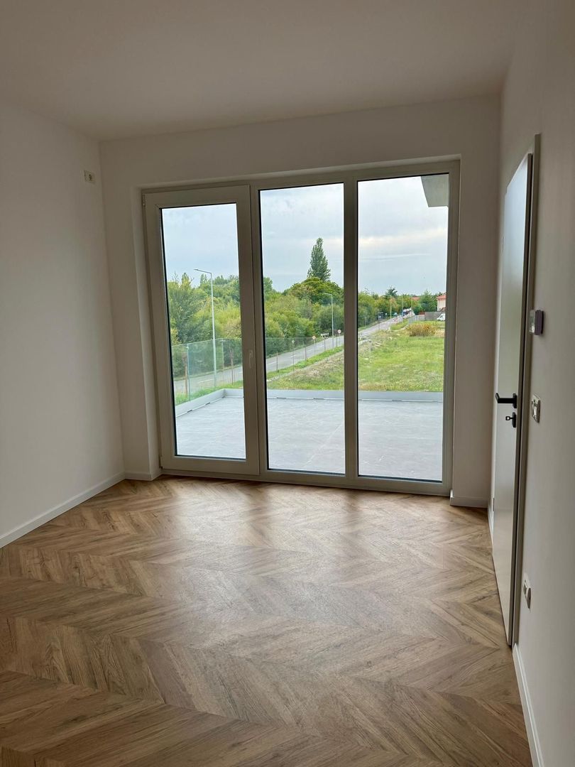 Calitate si spatiu generos! Duplex cu 5 camere - Poză 7