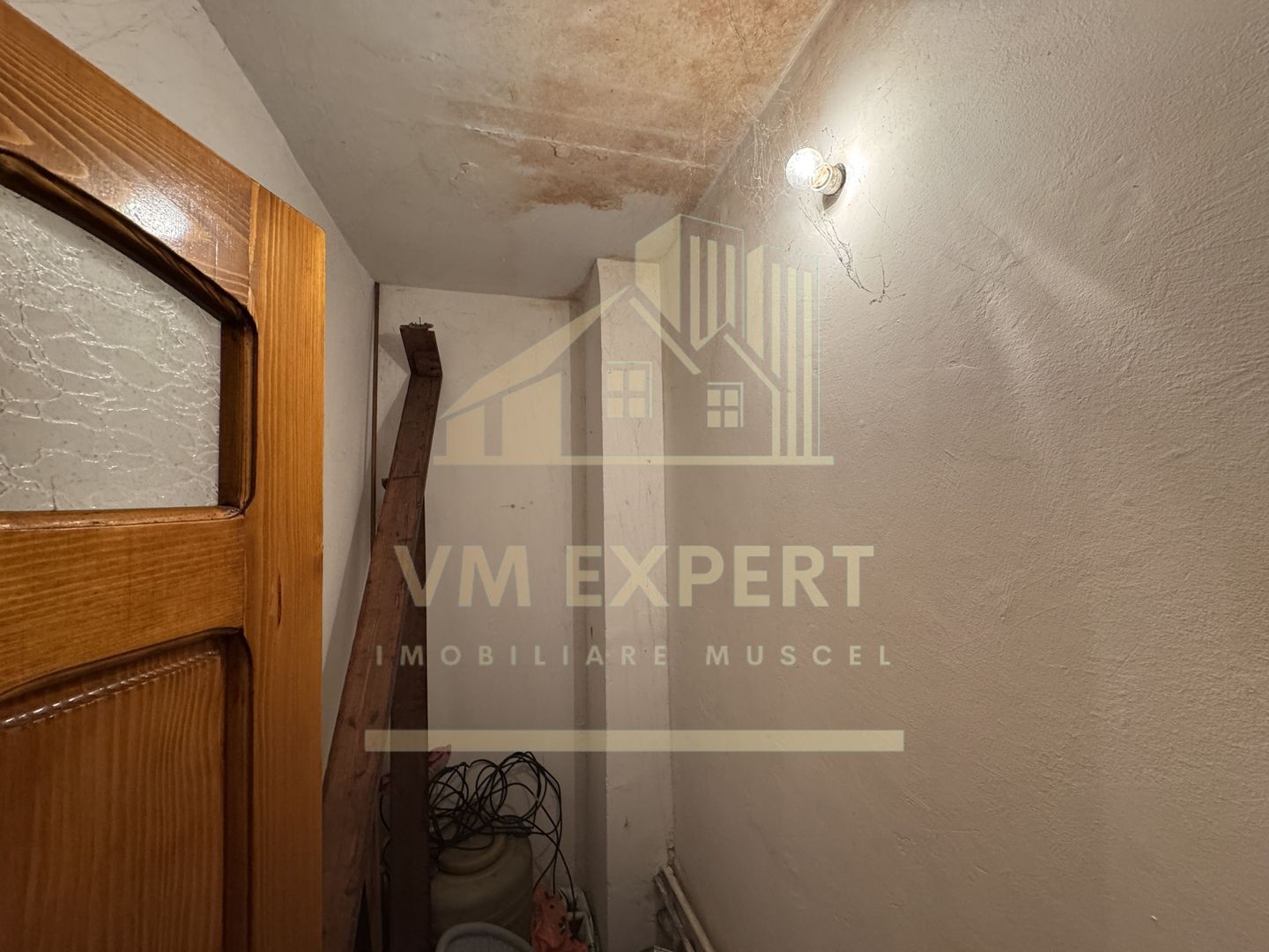 APARTAMENT 2 CAMERE 2 BALCOANE ETAJ 4 GRUI CAMPULUNG - Poză 9