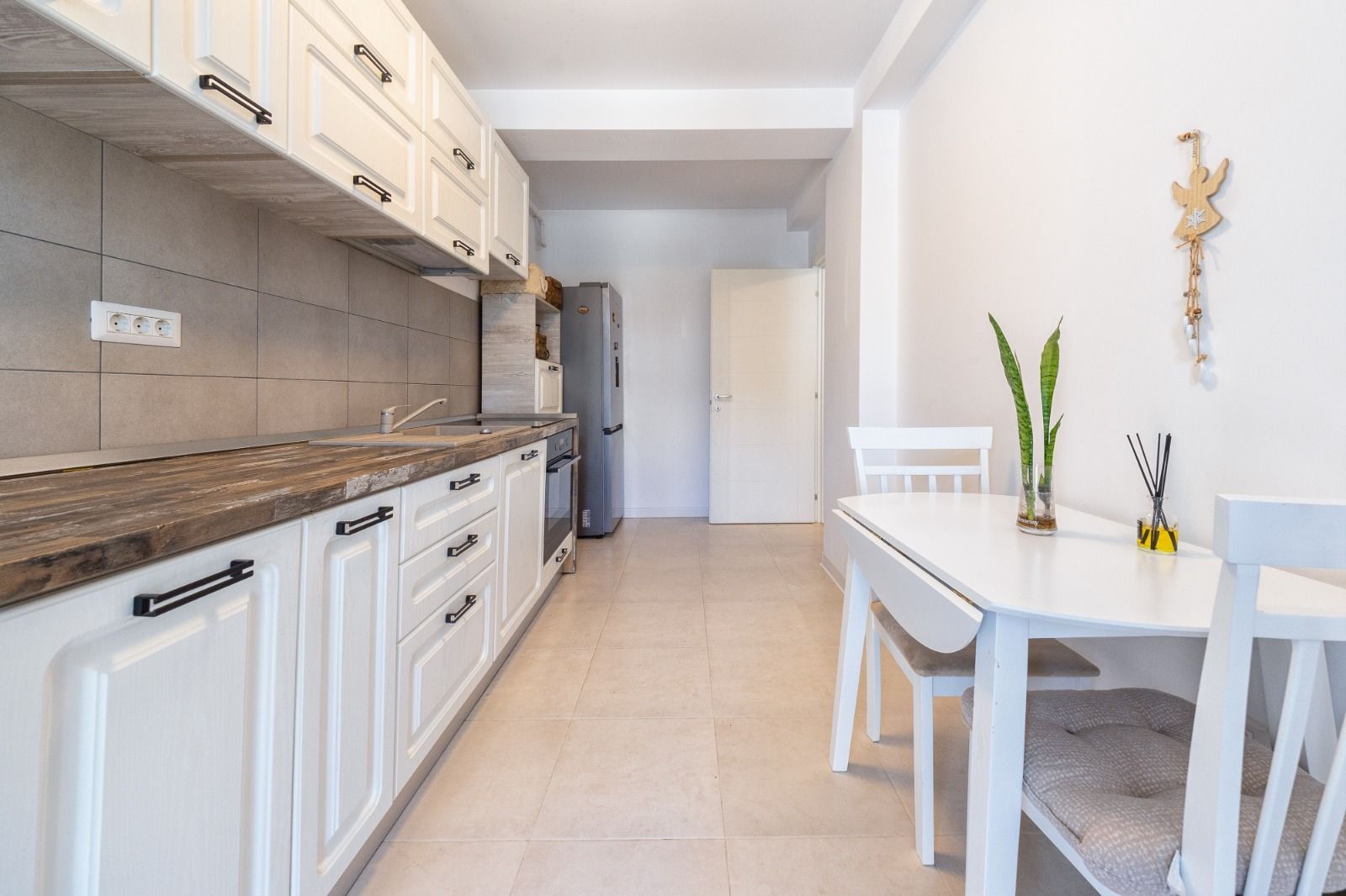 Apartament 2 camere UNO Residence – parcare și boxă incluse - Poză 1