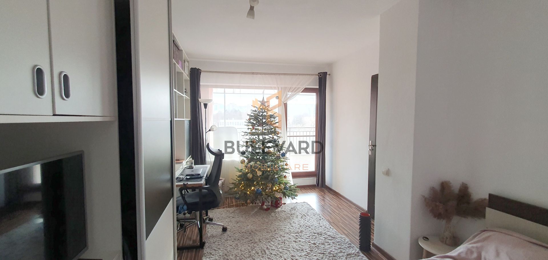 Apartament cu 2 camere si terasa de 25mp,  zona Calvaria! - Poză 3