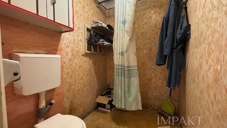 Casa cu teren generos in cartierul 'Intre Lacuri'!!! - Poză 11