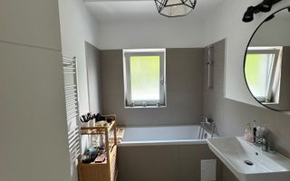 Apartament frumos cu 2 camere si loc de parcare - Poză 6