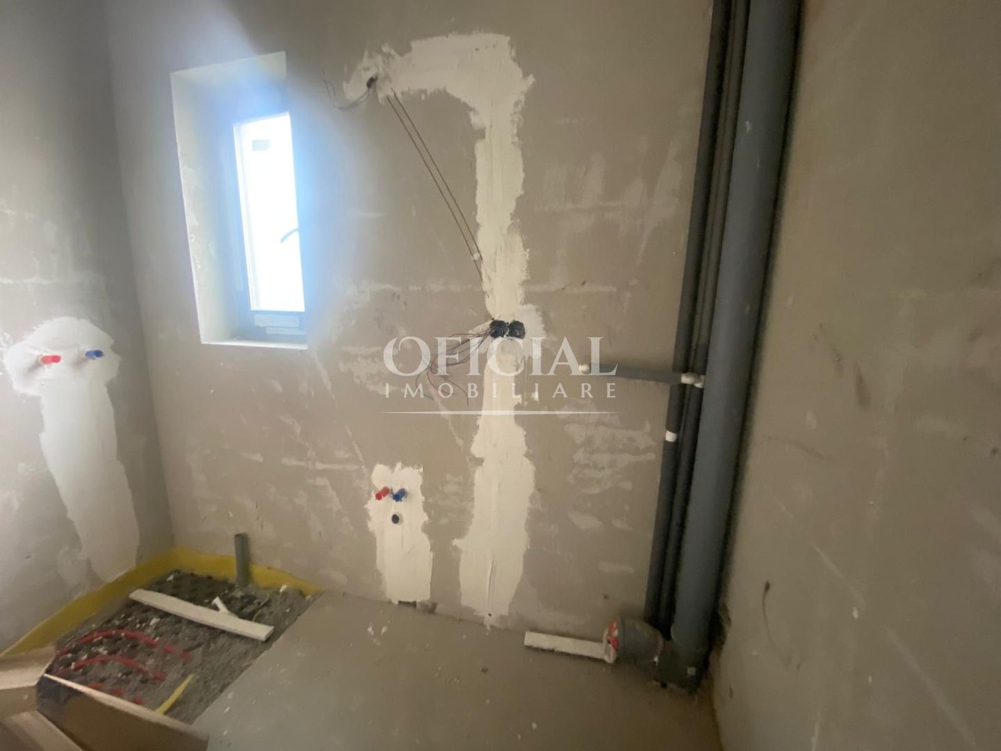 Casa Tip Duplex | 180 Mp | Teren 300 Mp | Floresti Muzeul Apei - Poză 8