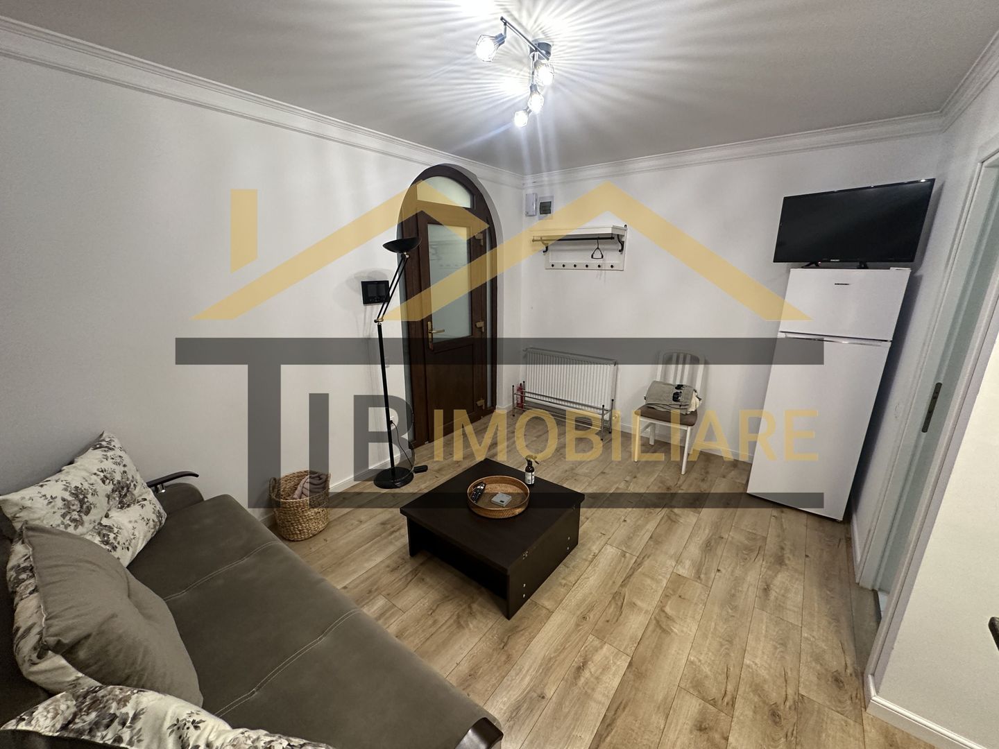 Garsoniera, decomandata, 50mp, zona UMFST - Poză 3