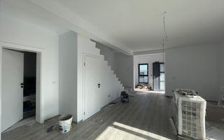 Duplex modern despartit prin baie - Mosnita Noua - Poză 4