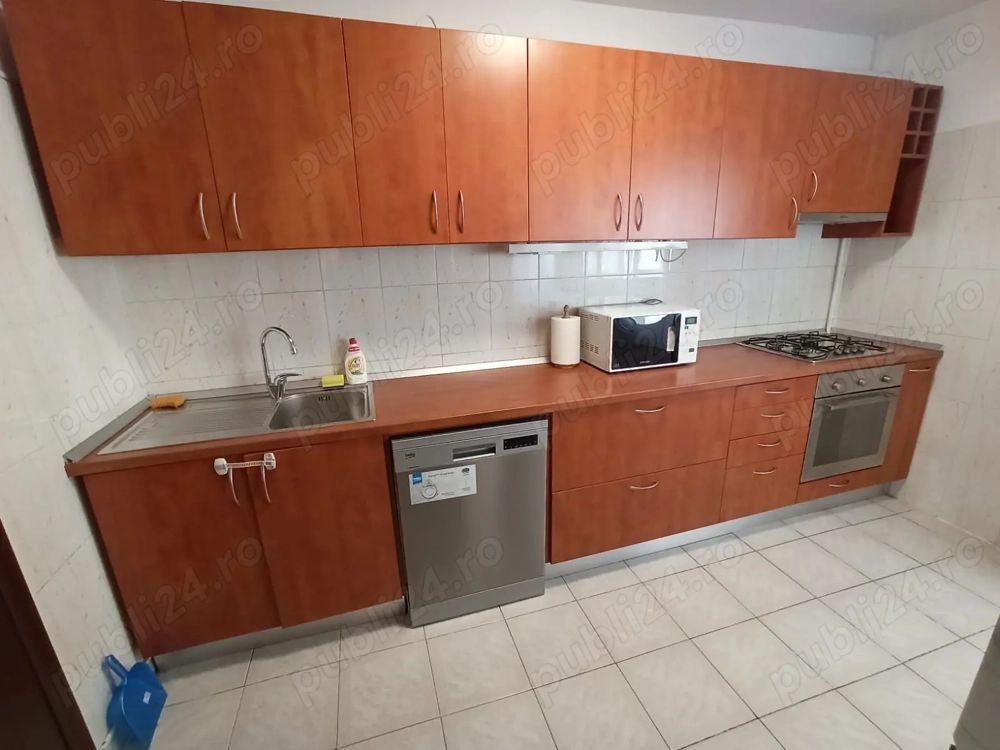 De inchiriat Apartament 3 camere Unirii - Tribunal sector 3 - Poză 4